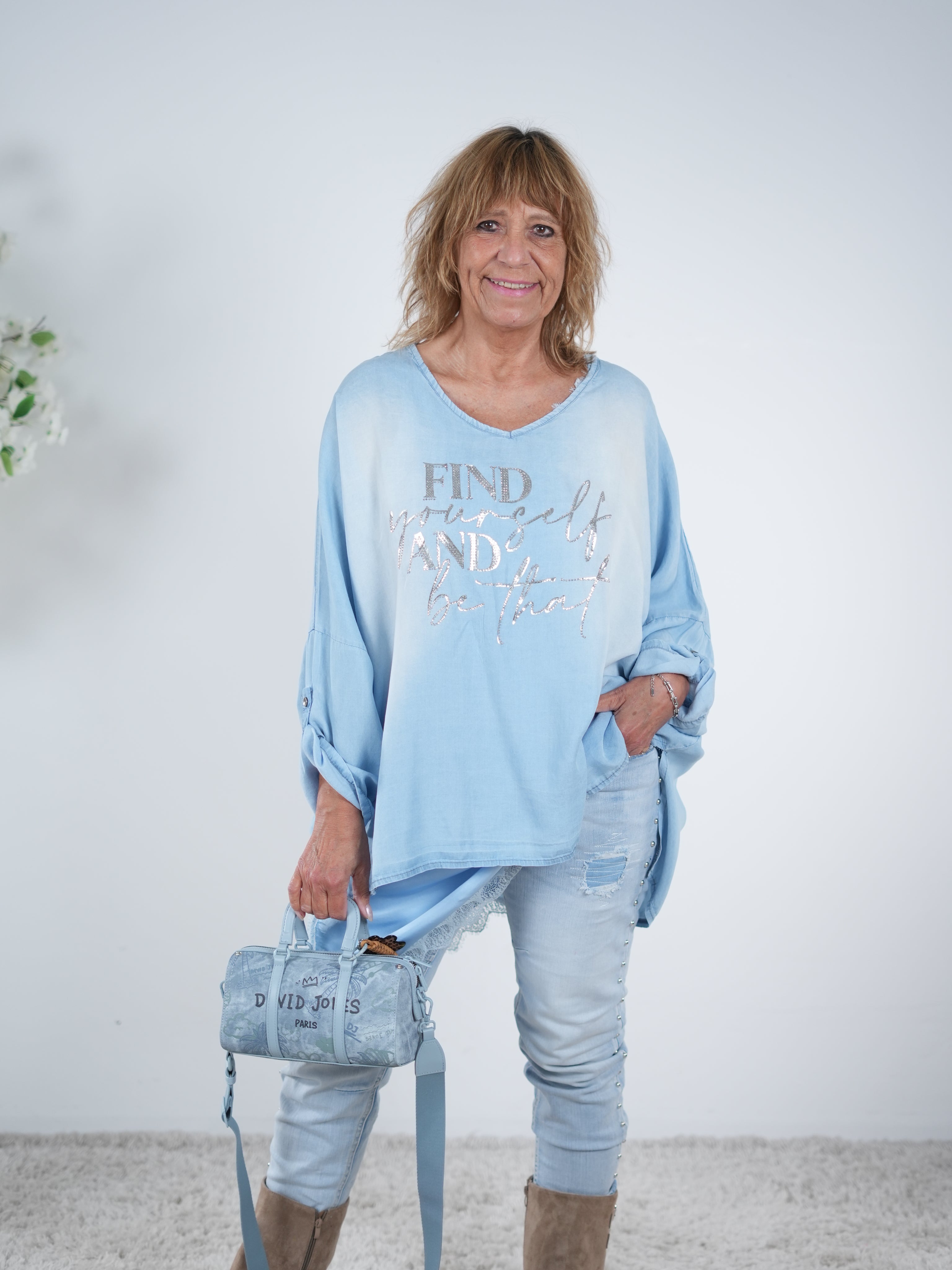 oversize Shirt im Jeans Look