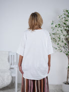 Shirt mit überschnittenem Arm, Statement Schriftzug und V-Ausschnitt