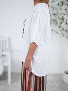 Shirt mit überschnittenem Arm, Statement Schriftzug und V-Ausschnitt