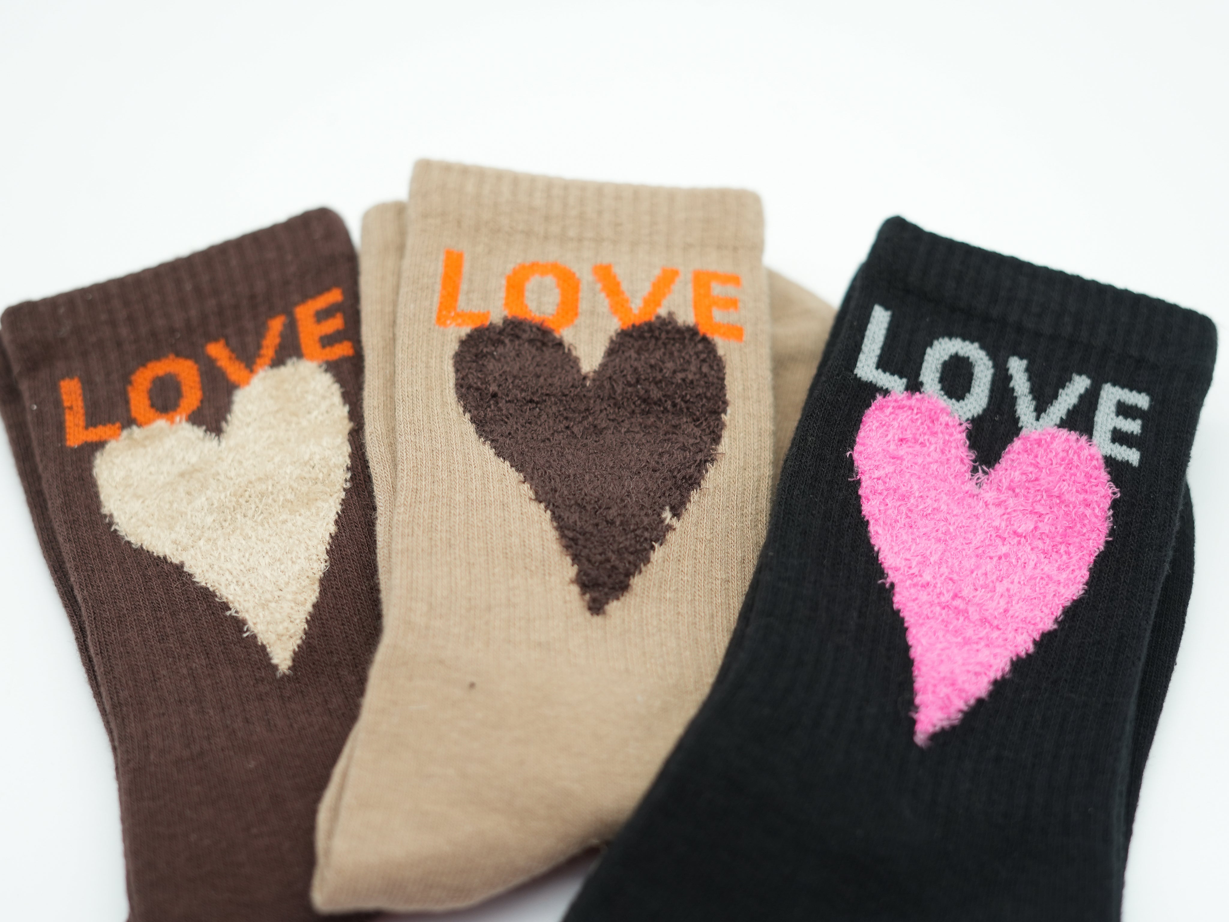 Socken mit farbigem Herz