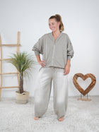 Sportliche Sweat-Jacke mit Linksnähte