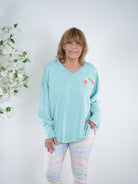 Sweaty mit V-Ausschnitt und "good vibes" Bestickung One Size (ca Gr. 38-44) Türkis