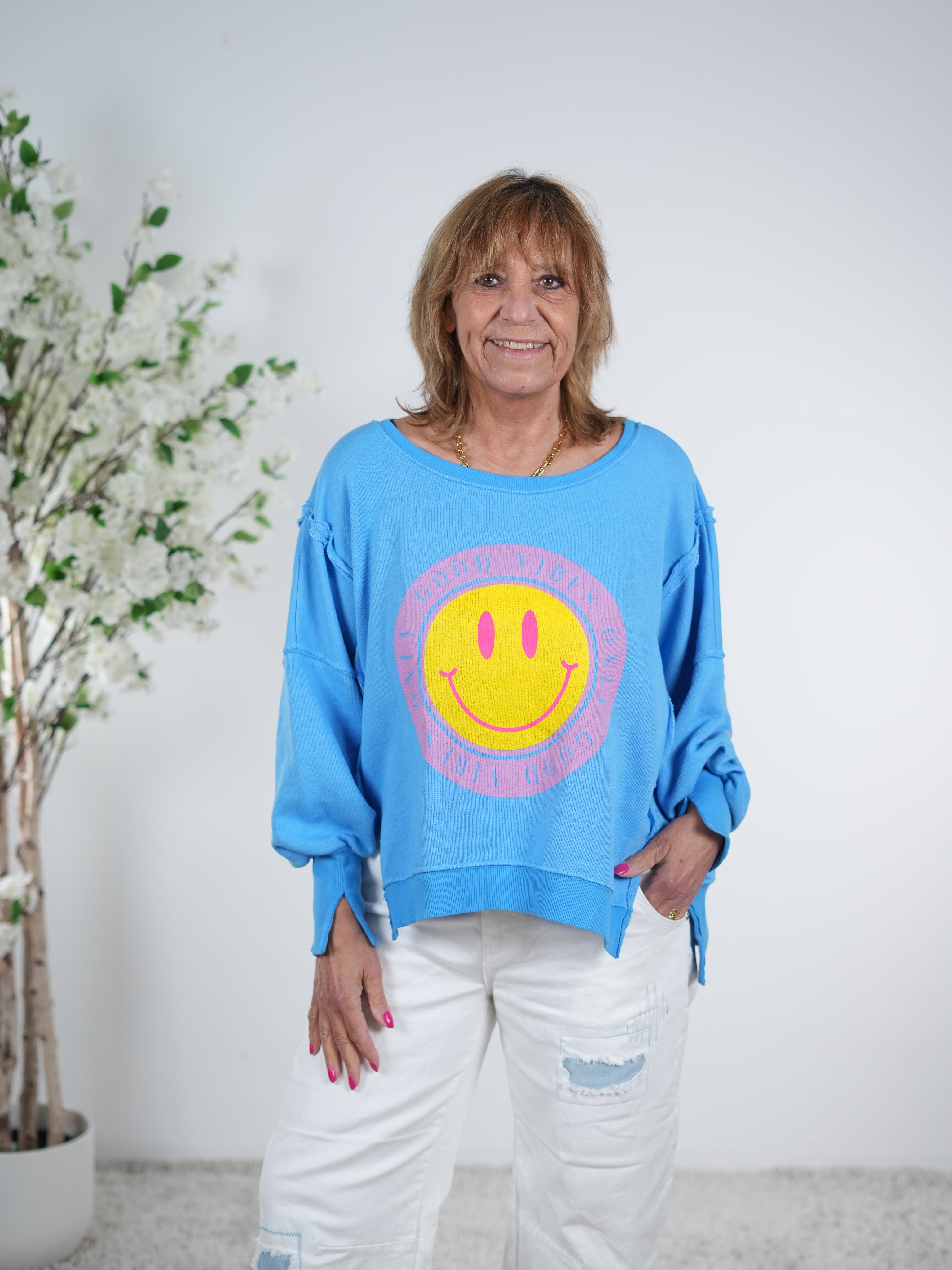 Sweaty mit großem Smiley Print und Rundhalsausschnitt One Size (ca Gr. 38-42 44) Royalblau