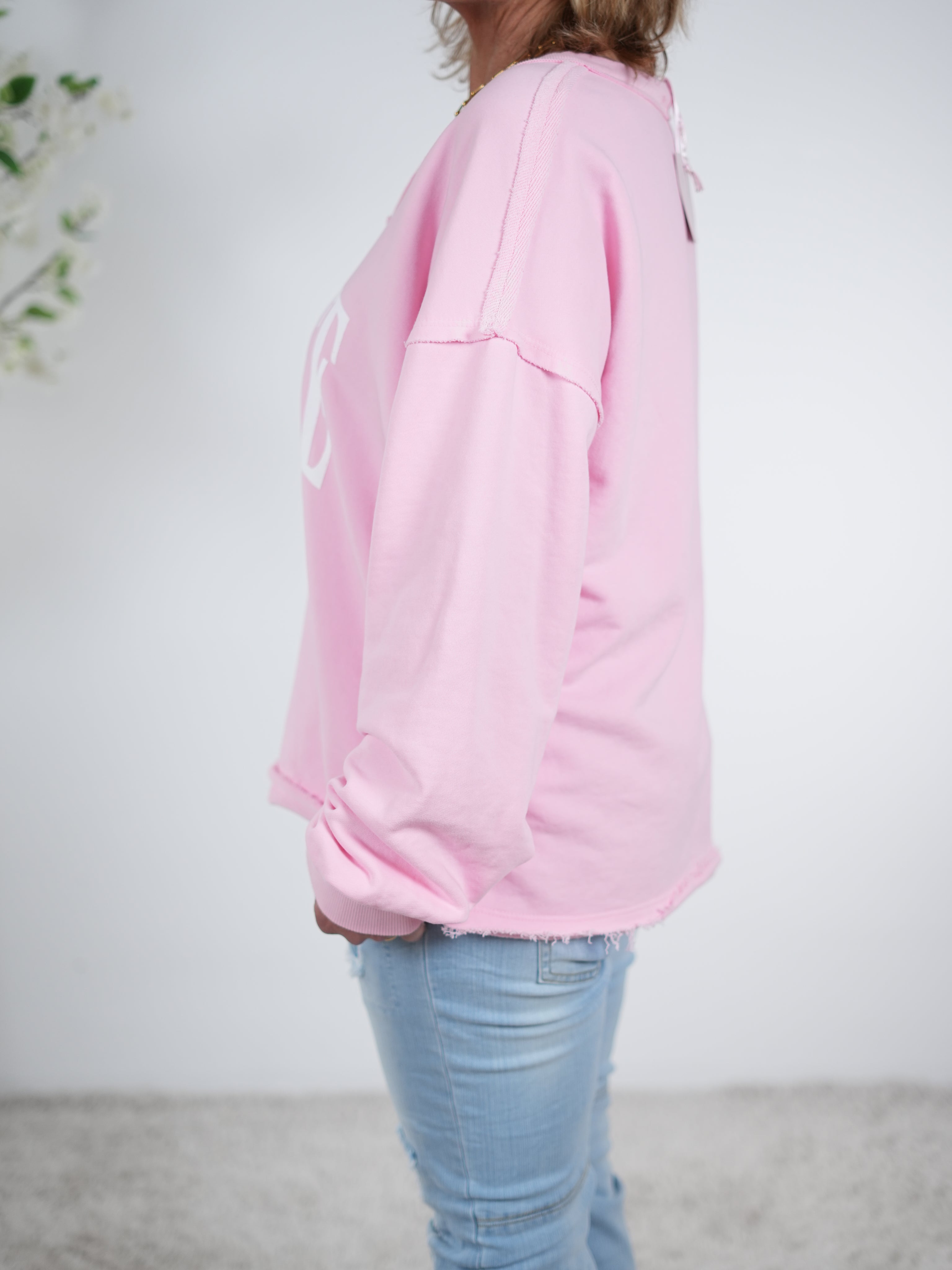 Sweaty mit V-Ausschnitt und Linksärmeln