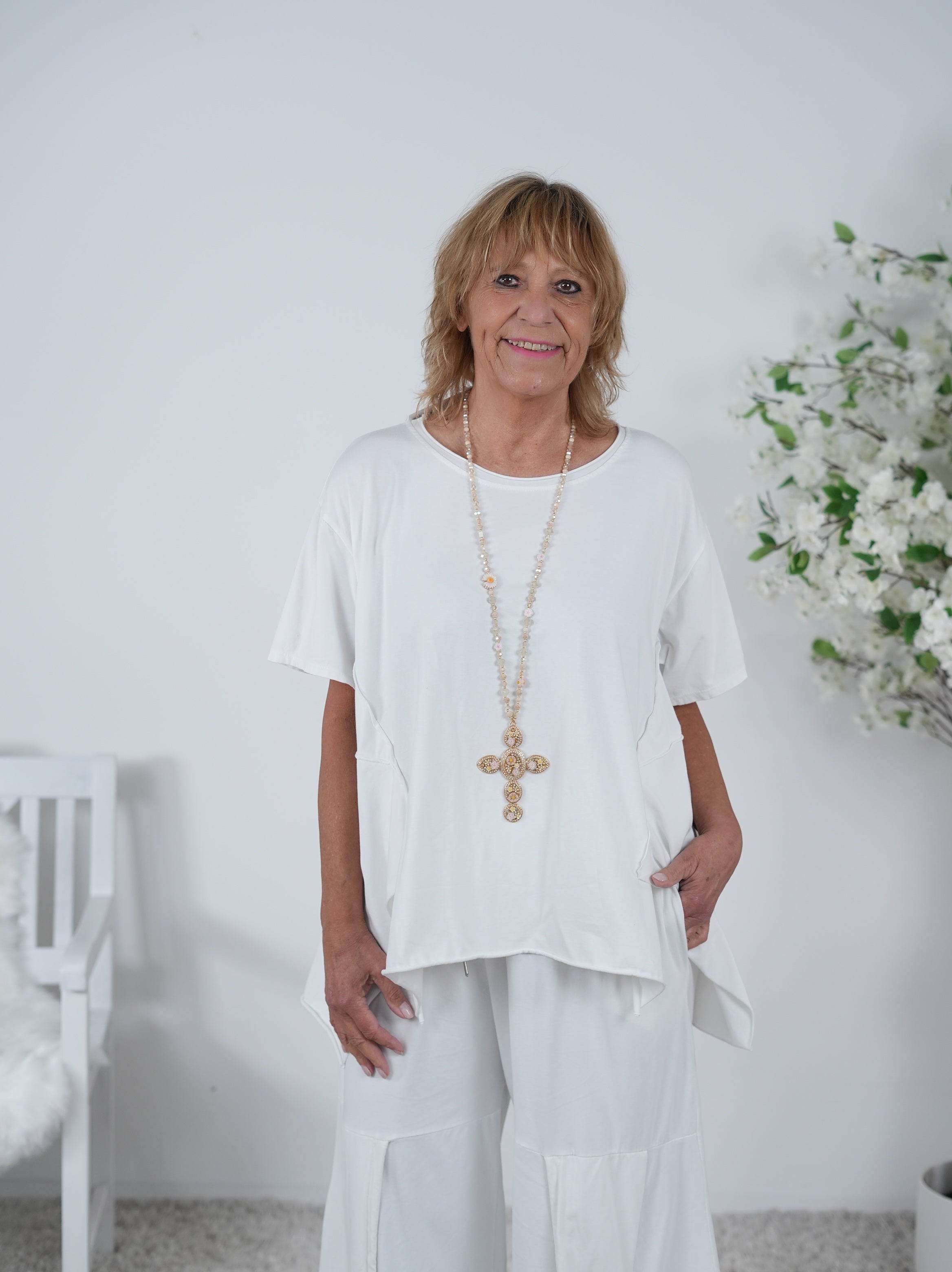 unifarbenes Shirt im Vokuhila Schnitt Einheitsgröße (ca Gr. 40 "oversize"-44 46) Weiß