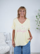 Vokuhila Shirt mit süßem Schriftzug und ausgefranstem Abschluss Einheitsgröße (ca Gr. 38 "oversize"-44) Gelb