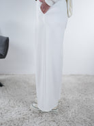 Weiche Marlene Hose mit Leo Gürtel