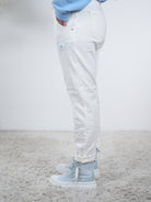 weiße Jeans Baggy im destroyed Look