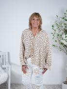weite Musselin Bluse im Leo Look Einheitsgröße (ca Gr. 40 "oversize"-46) Beige